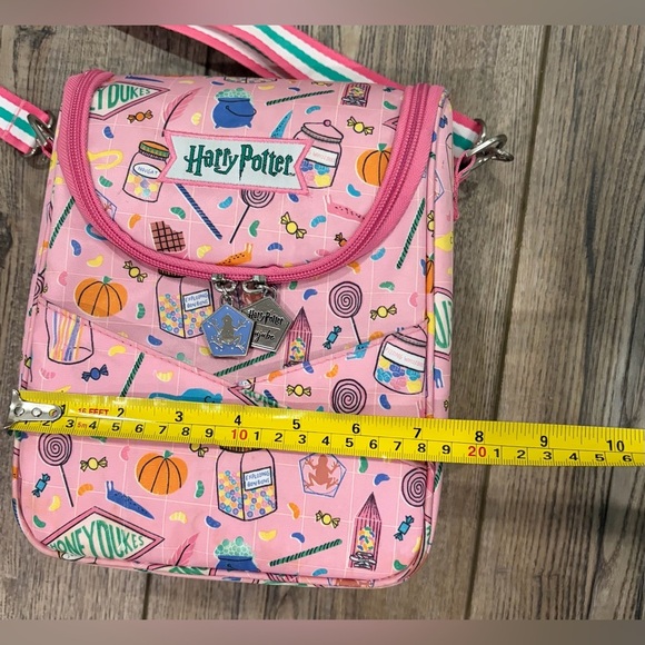 JuJuBe x Harry Potter Honeydukes Pink Crossbody Bag | Wizarding World - Picture 13 of 13